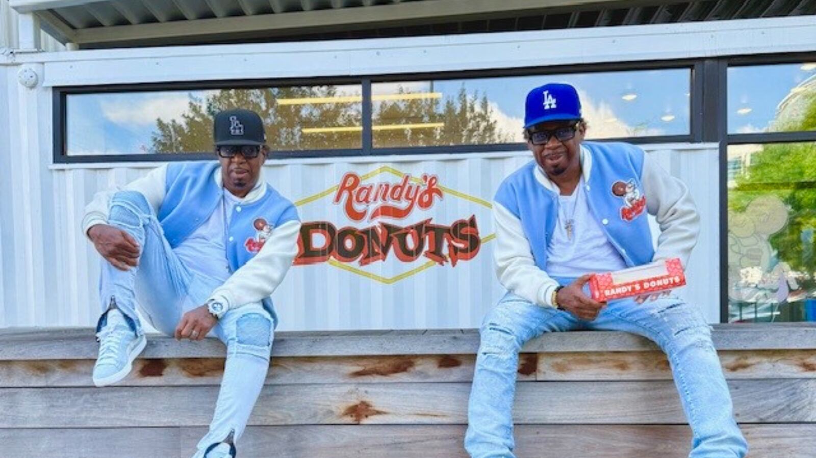 Bowser Double DonutSサイズ　RIZ リプラス　replus Twin brothers bringing iconic 'Randy's Donuts' to Atlanta – 95.5 WSB